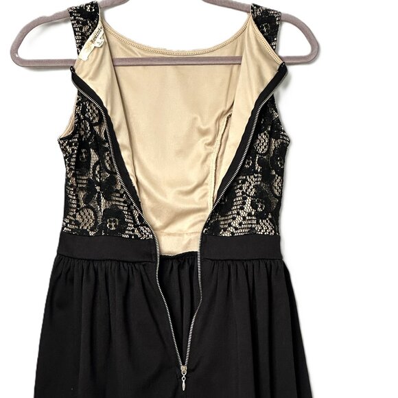 Lace Top Black and Tan A-Line Mini Dress Size Small with Zipper Back - Picture 6 of 6